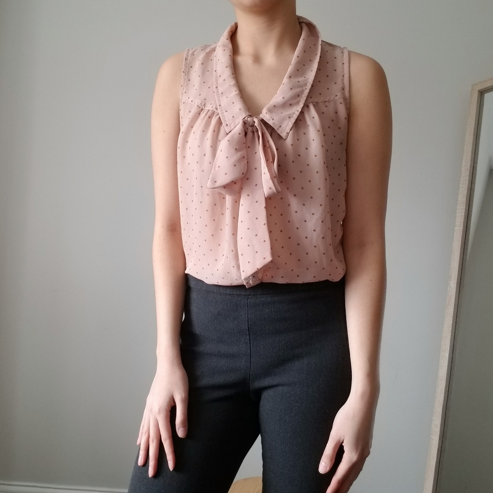 Forever 21 necktie blouse
